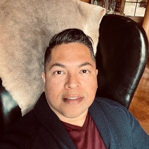 Meet your Posher, Thomas